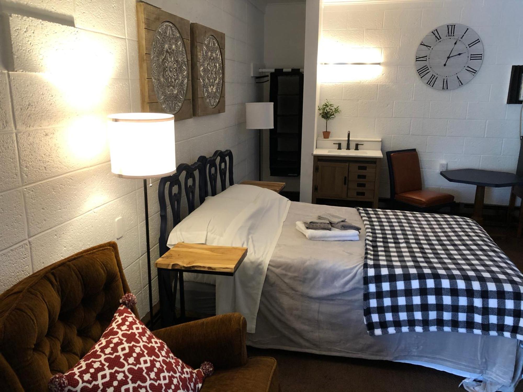 Rolling Hills Motel Wantage Eksteriør billede